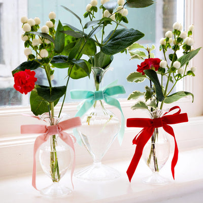 Candy Christmas Green Velvet Bows - 8 Pack