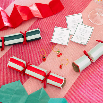 Bon Noel Christmas Crackers | 6 Pack | Christmas Gifts |