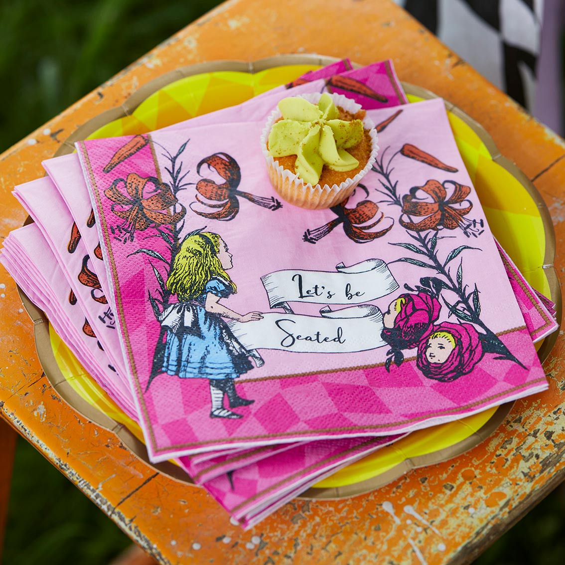 Alice in Wonderland Bright Pink Paper Napkins - 20 Pack