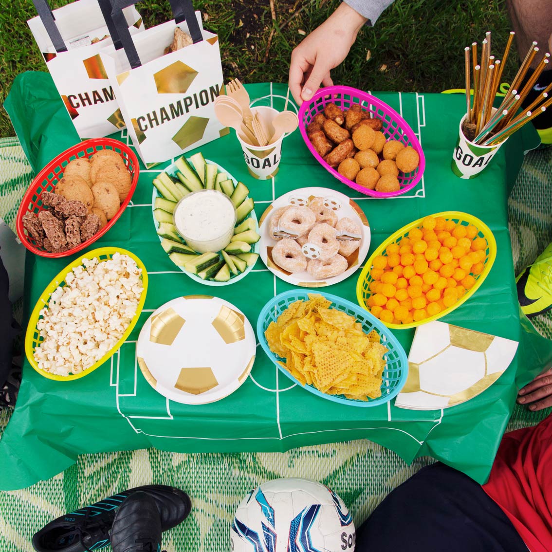 Party Champions Table Cover