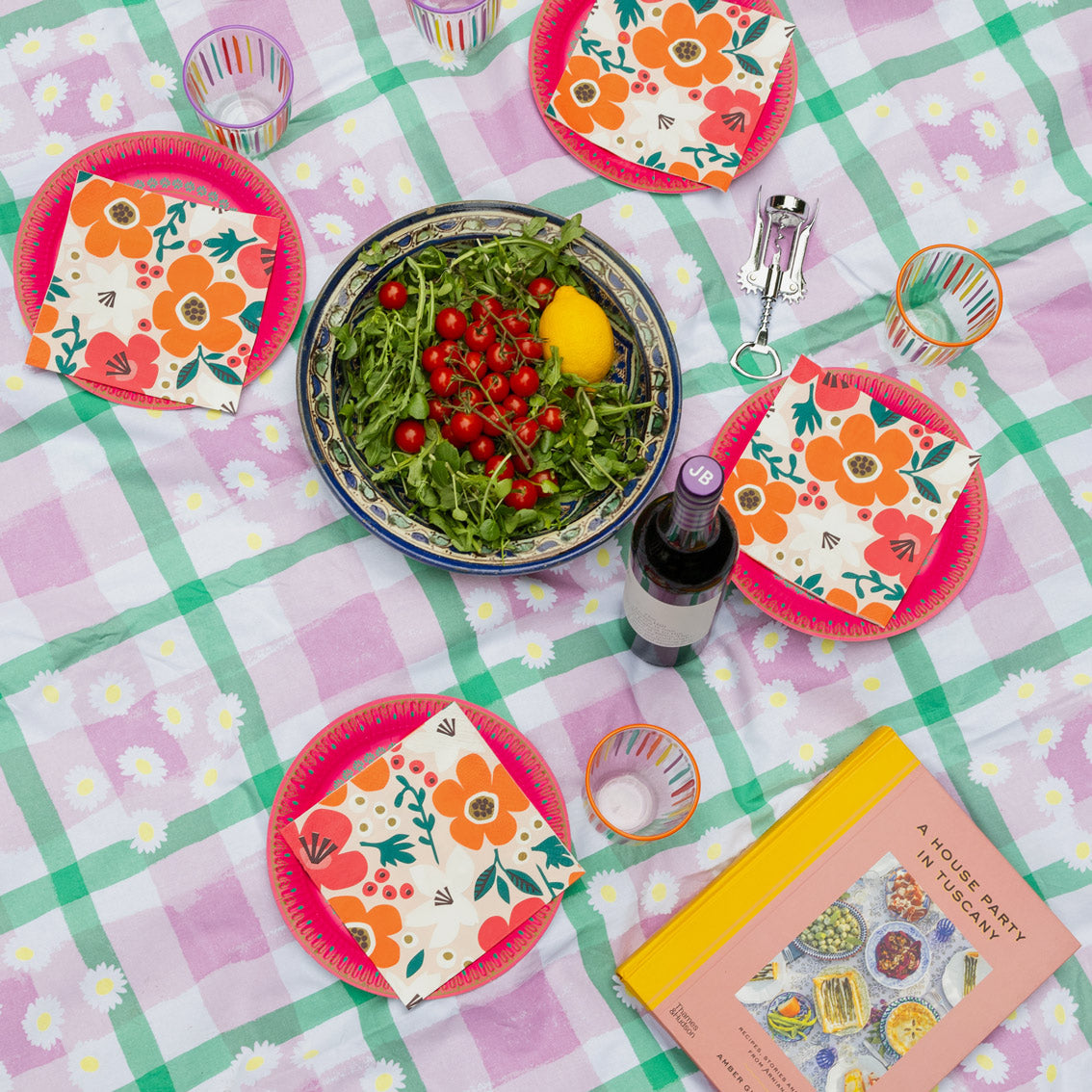 Mellow Gingham Daisy Picnic Blanket