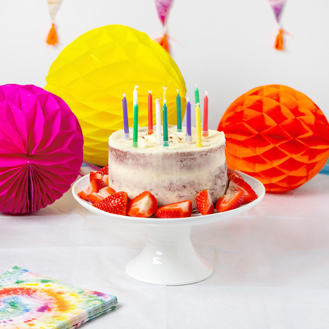 Rainbow Birthday Candles With Coloured Flames - 12 Pack